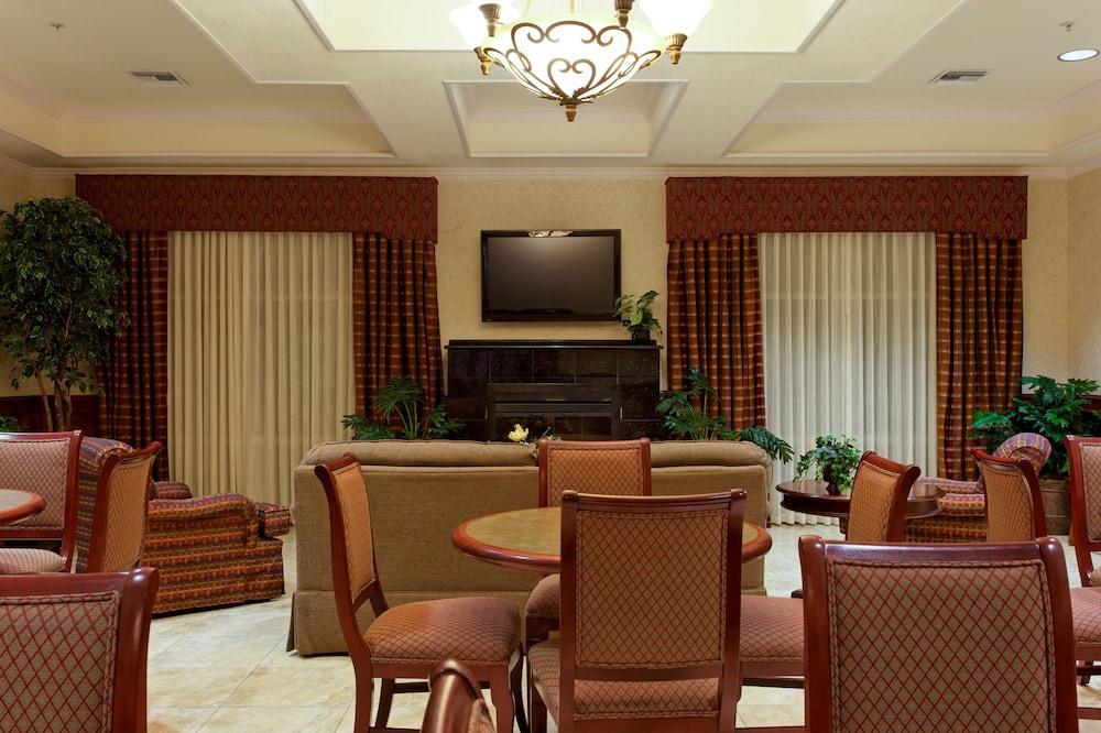 Holiday Inn Express & Suites San Antonio South Exteriér fotografie
