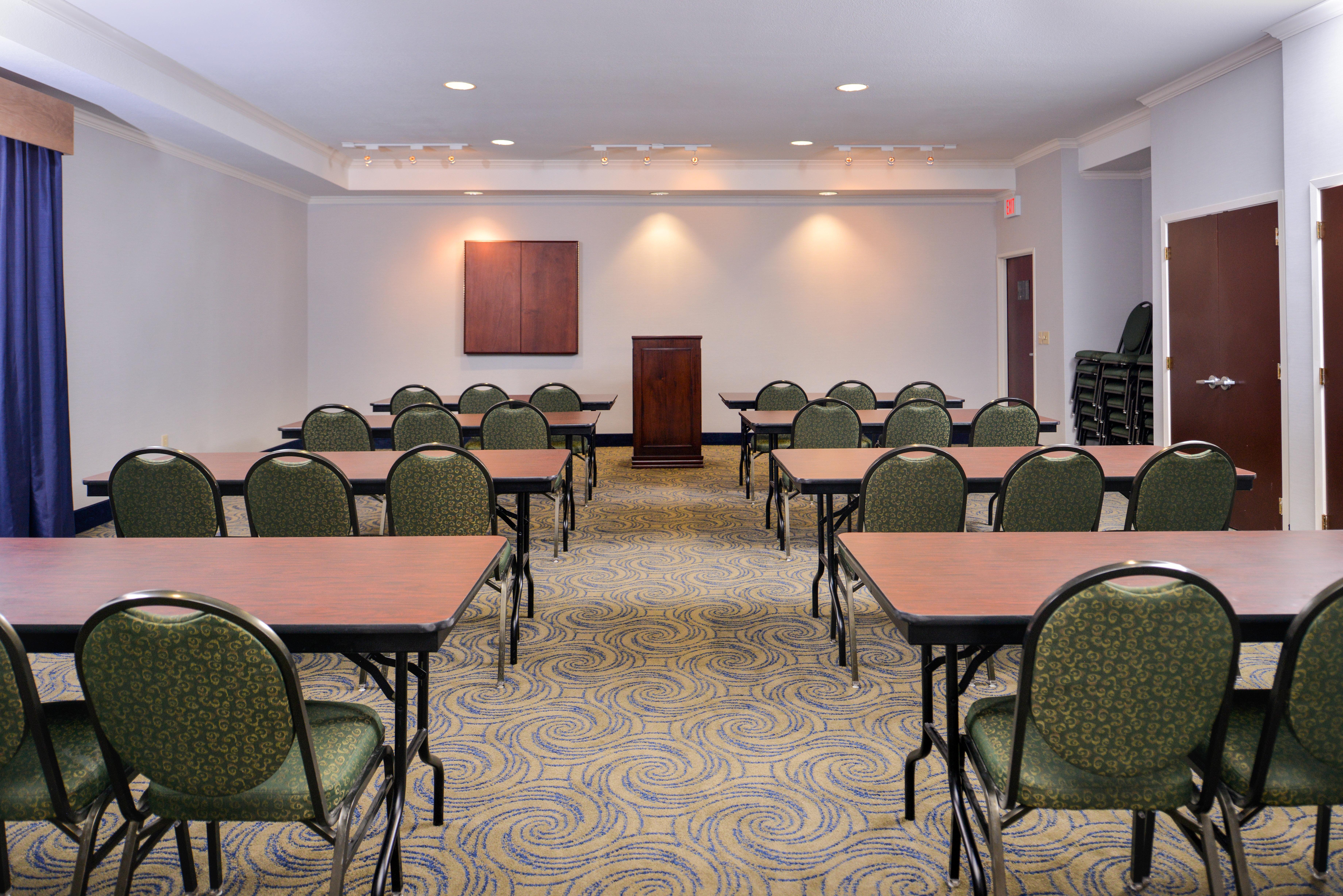 Holiday Inn Express & Suites San Antonio South Exteriér fotografie