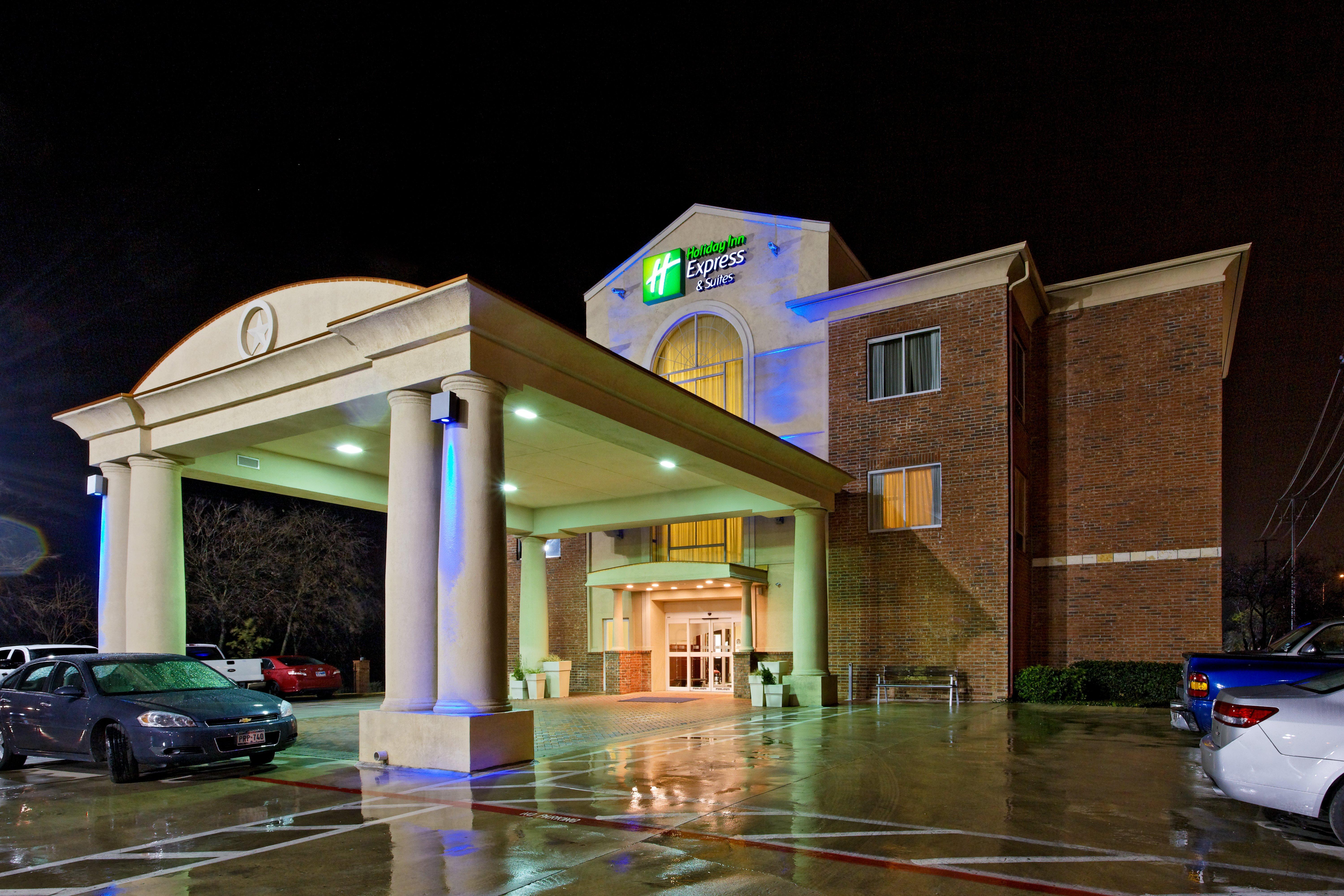 Holiday Inn Express & Suites San Antonio South Exteriér fotografie